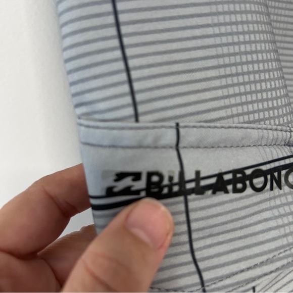 O'Neill & Billabong Board Shorts Men’s size 32 (lot of 2) Unlined Beach Casual - Picture 2 of 14